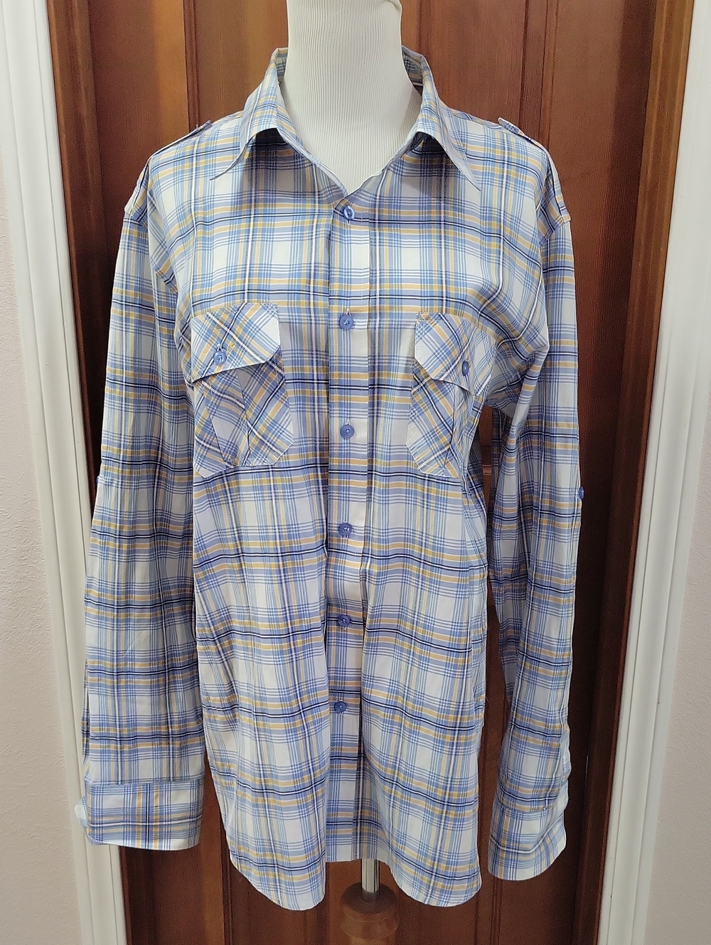 Men's Casual Long-Sleeve Plaid Button-Down Shirt in Blue and Yellow